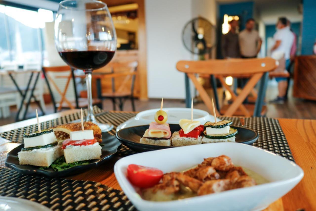 Zephyros City Otel Datca Bagian luar foto