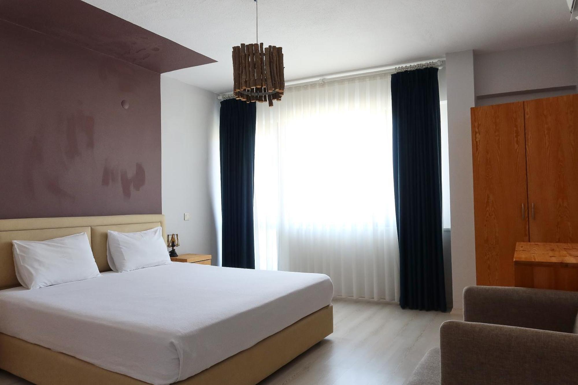 Zephyros City Otel Datca Bagian luar foto